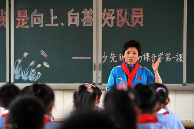 皇马知道他们将失去一个传奇球员，但俱乐部将这视作一个自然过程，更何况莫德里奇已经留得比预期时间更长了。